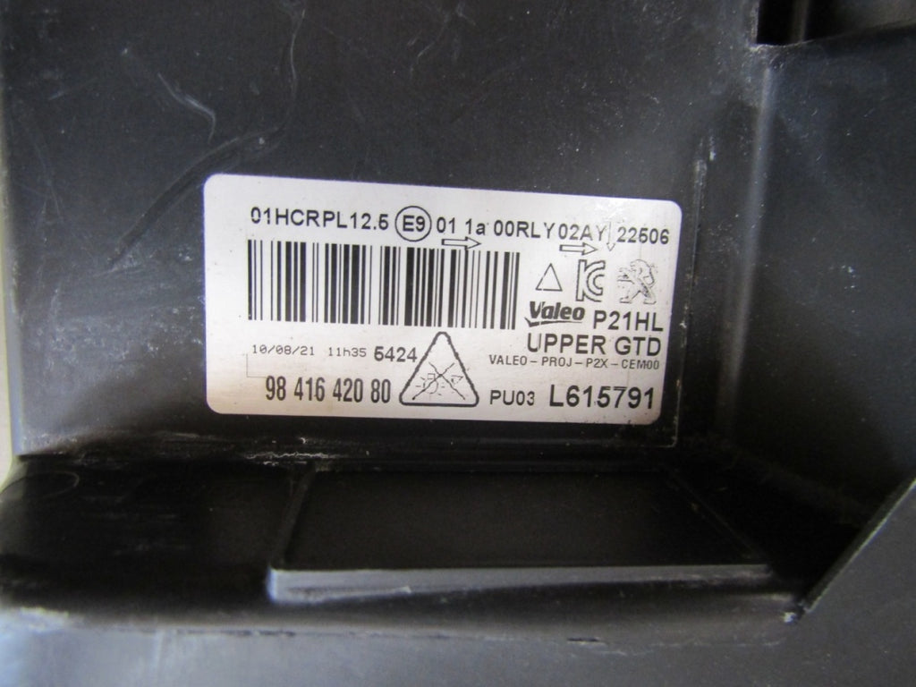 Prednji far PEUGEOT 208 II 2 2008 II 2 FULL LED 19-23 LH lijevi 9841642080