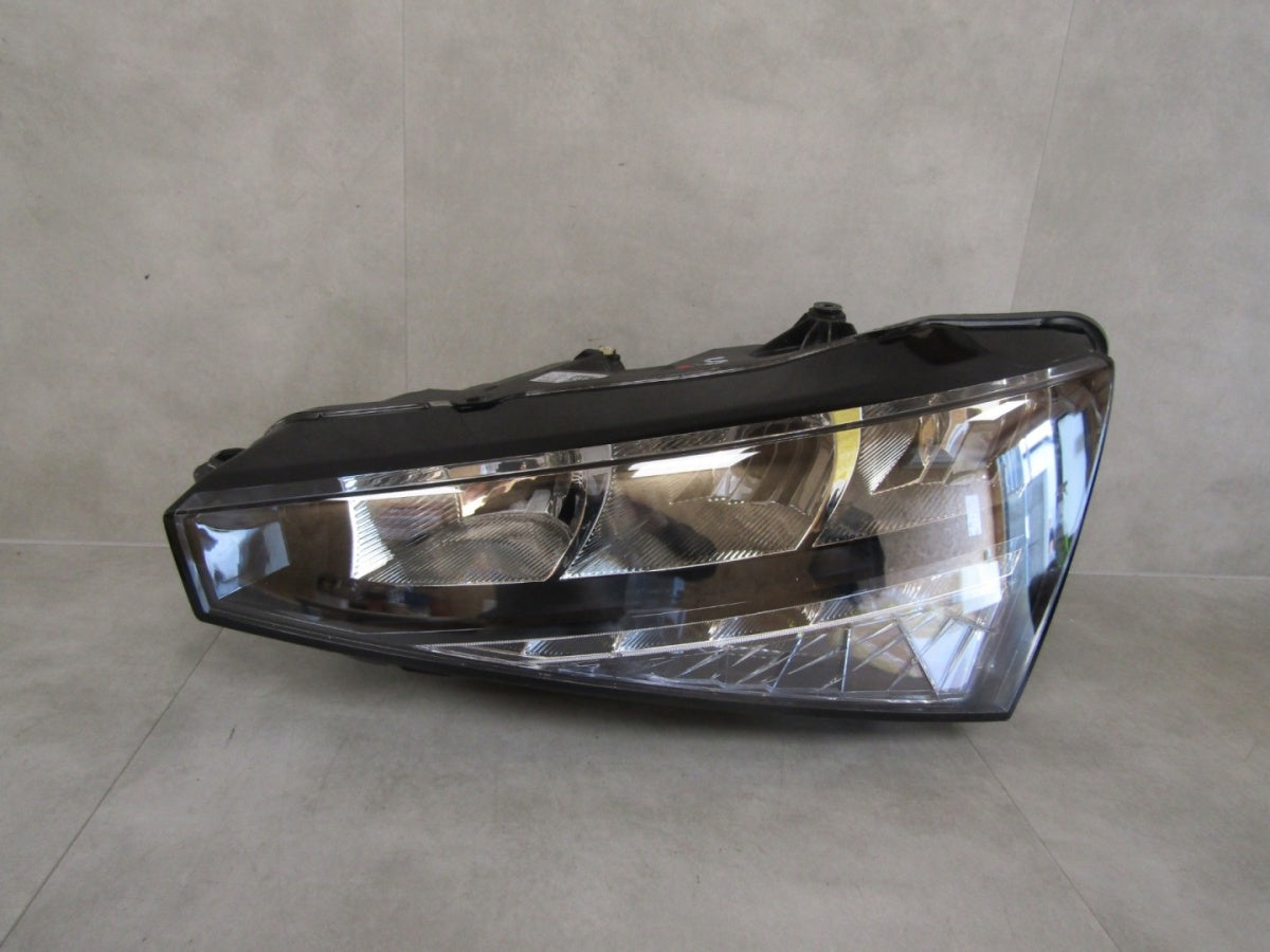 Prednji far SKODA SCALA LED 19-23 LH lijevi 657941015
