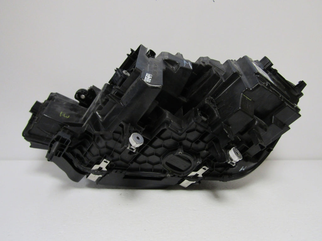 Prednji far BMW X7 G07 FULL LED 18-22 RH 9481796-08