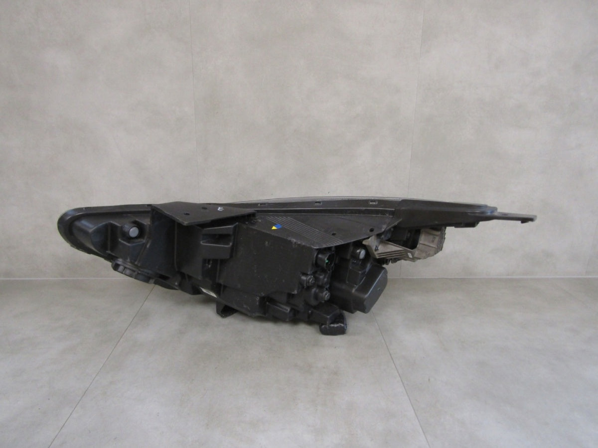 Prednji far HYUNDAI I20 III 3 desni RH LED 20-