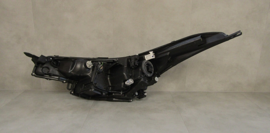 Prednji far TOYOTA CHR C-HR 16-19 sa sočivom Z LED RH desni 81110-F4030-00