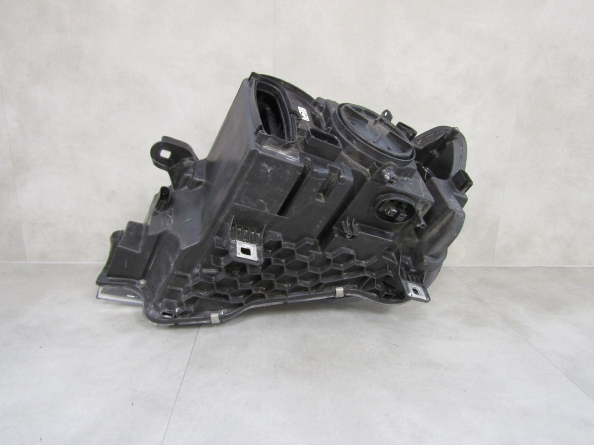 Prednji far BMW X3 F25 LIFT LCI xenon nezakretni 14-17 RH desni 7401132-03