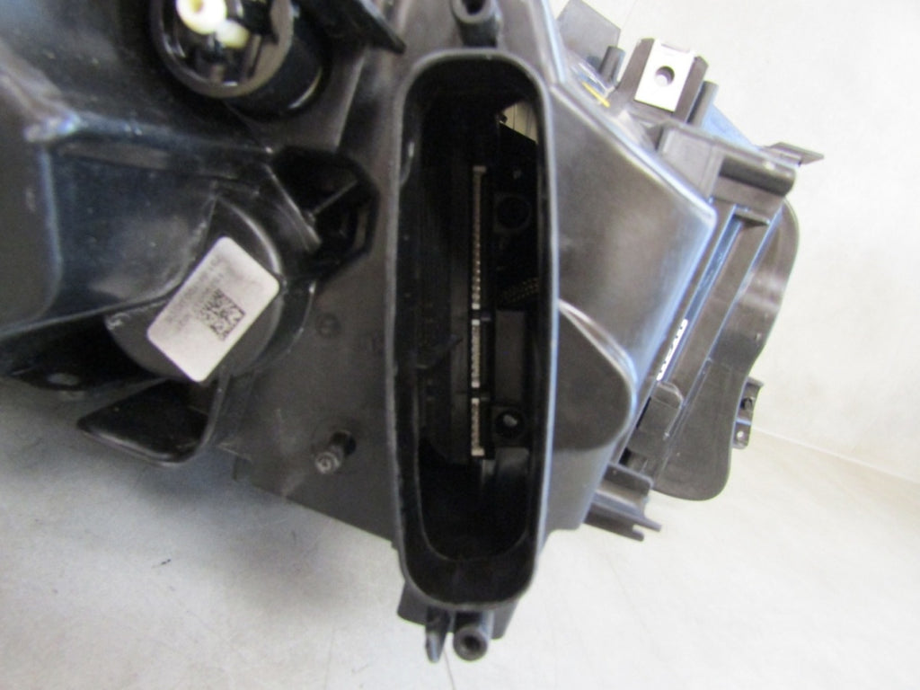 Prednji far BMW 3 F34 GT xenon zakretni lijevi LH 13-17 7355559