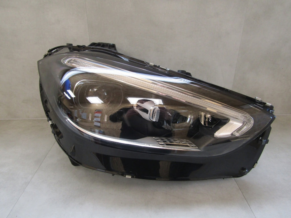 Prednji far MERCEDES C-KLASA W206 FULL LED DIGITAL LIGHT 22- RH desni A2069063003