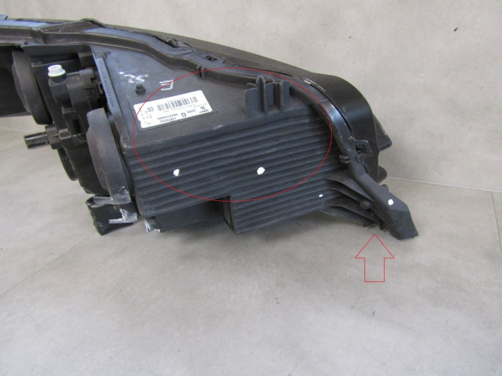 Prednji far PEUGEOT 208 II 2 2008 II 2 halogen 19-23 lijevi LH 9823194080