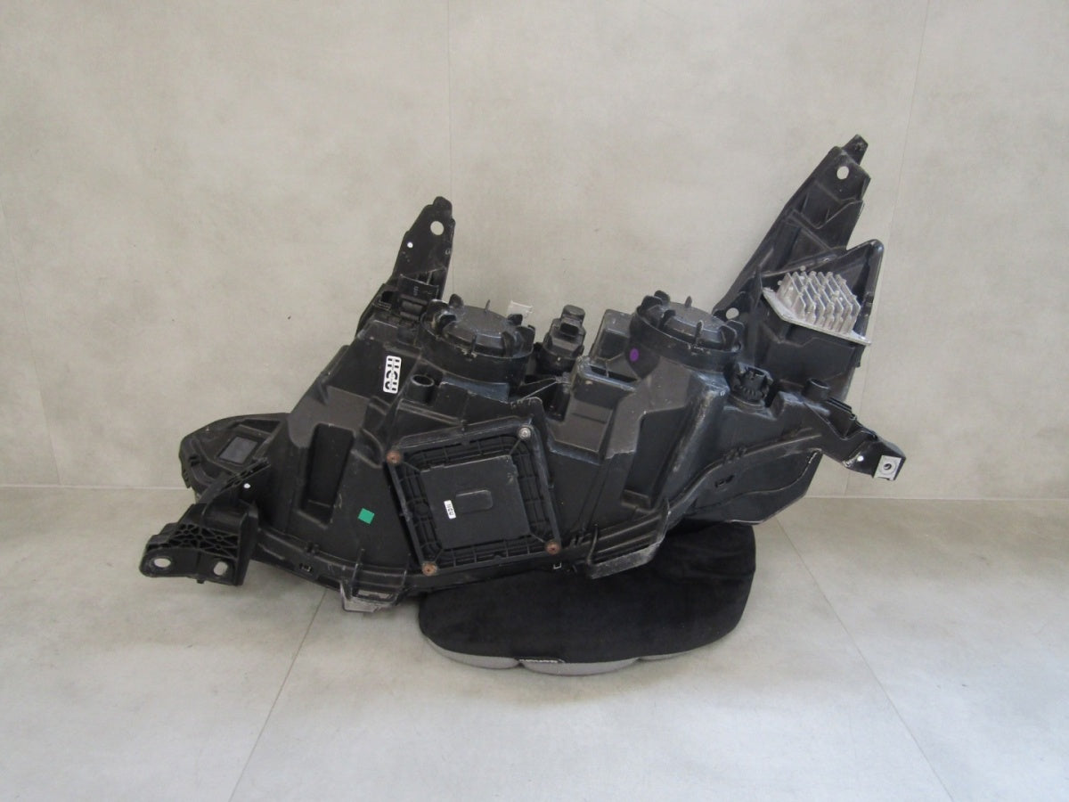 Prednji far RENAULT TALISMAN halogen sa sočivom Z LED RH desni 15-20 260108543R