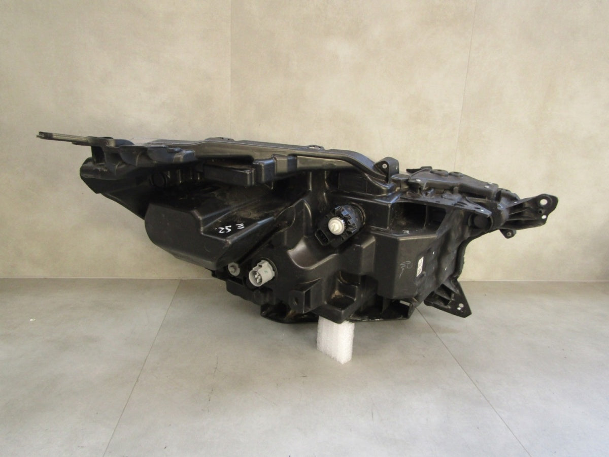 Prednji far SUZUKI SX4 S CROSS III LED LH lijevi 21-