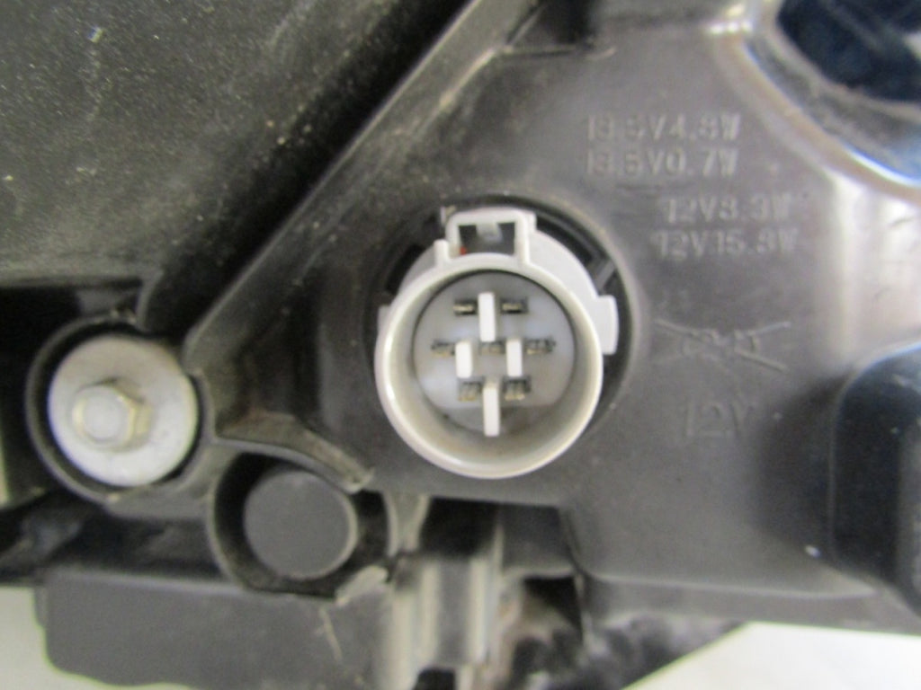 Prednji far SUZUKI SX4 S CROSS III LED LH lijevi 21-
