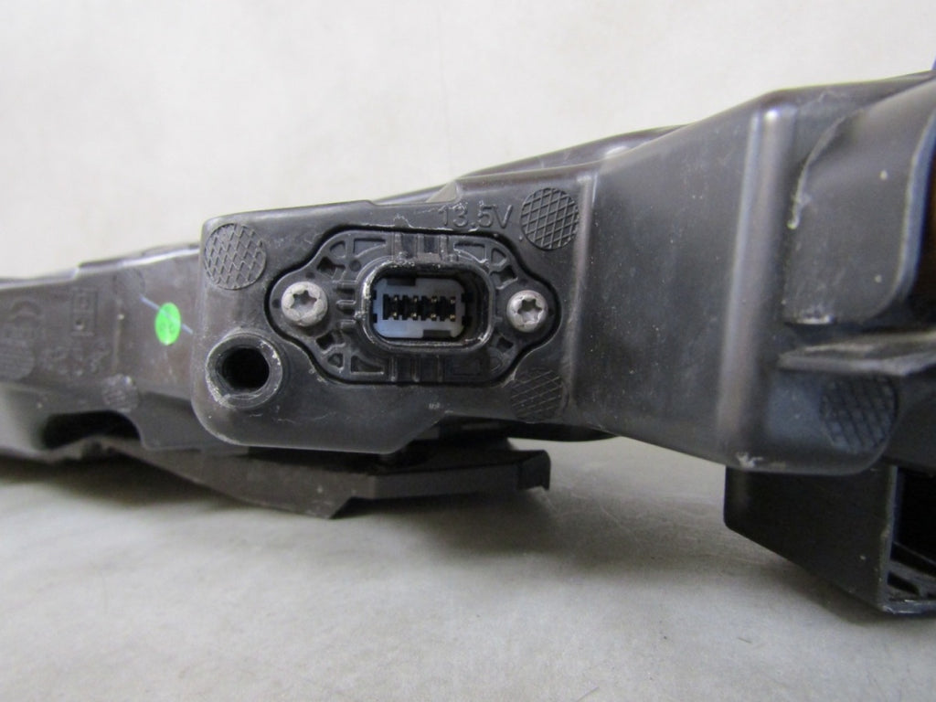 Prednji far NIO ET5 LED DRL 22- RH desni P0227070