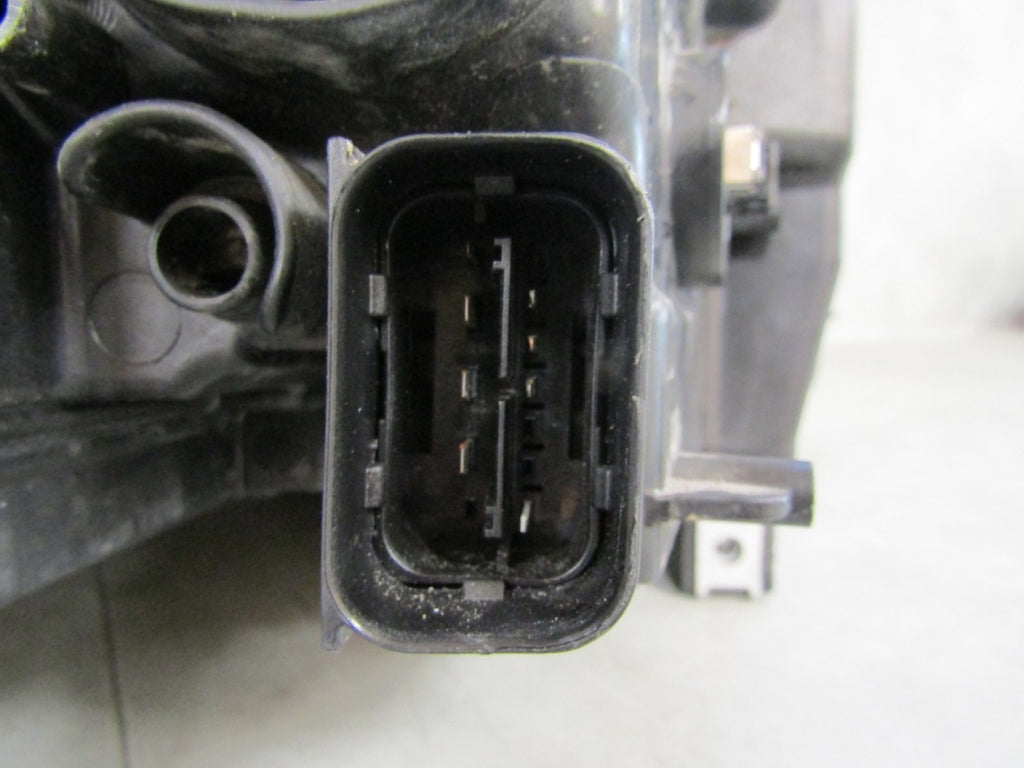 Prednji far BMW 5 F10 F11 xenon zakretni 10-13 lijevi LH 7203251-15