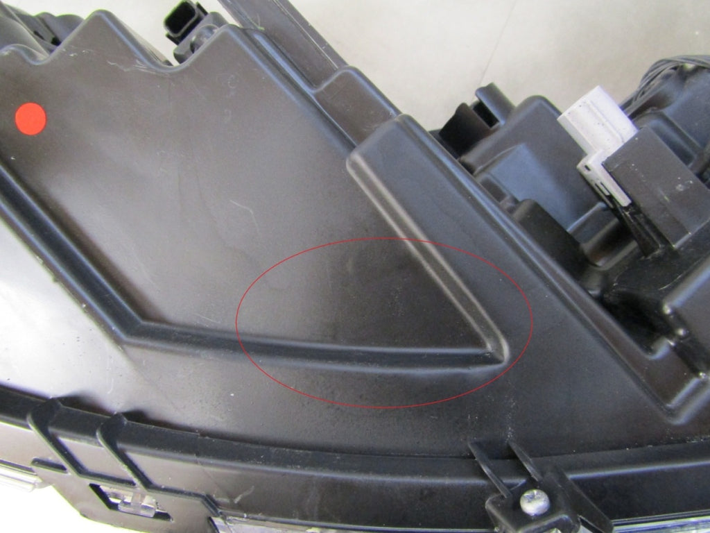 Prednji far TOYOTA COROLLA CROSS FULL LED 20- LH