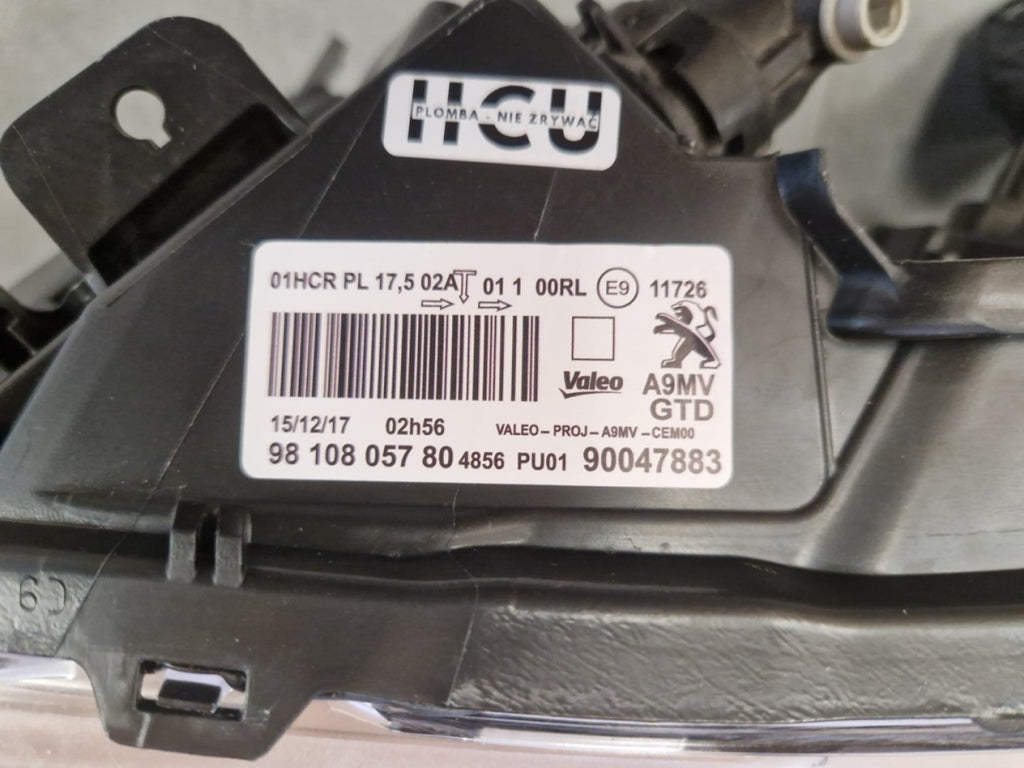 Prednji far PEUGEOT 208 I LIFT halogen sa sočivom + LED 15-19 LH lijevi 9810805780