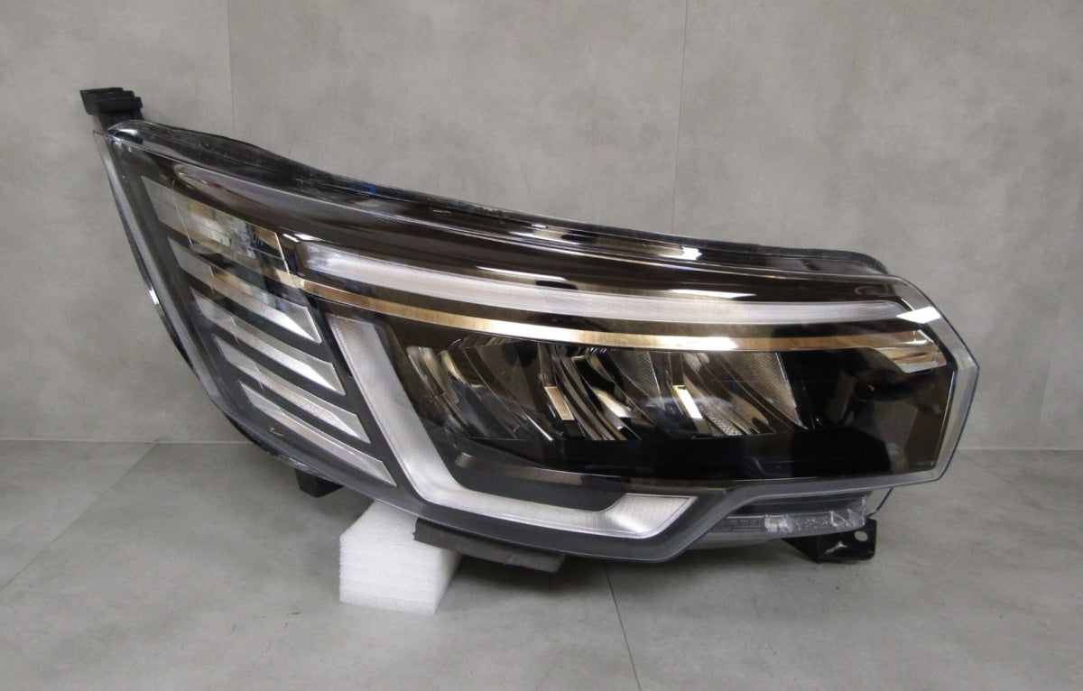 Prednji far RENAULT TRAFIC 3 III LIFT LED RH desni 20- 260102899R