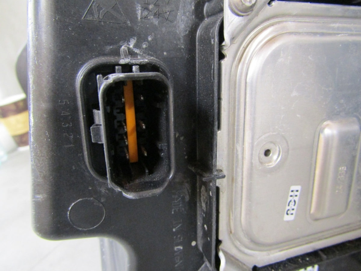 Prednji far RENAULT TRAFIC 3 III LIFT LED RH desni 20- 260102899R