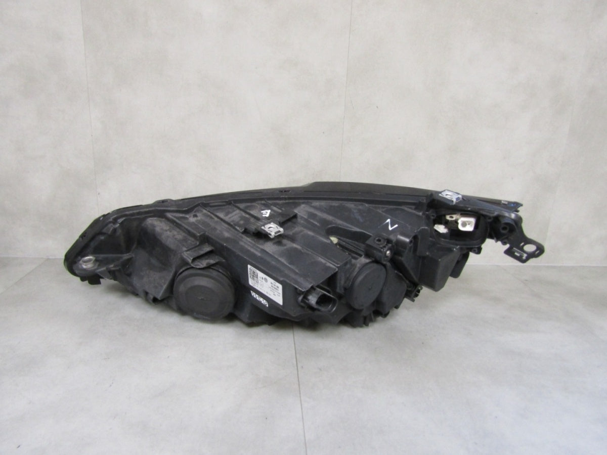 Prednji far VOLKSWAGEN VW GOLF 8 VIII LED 19-24 RH desni 5H1941006