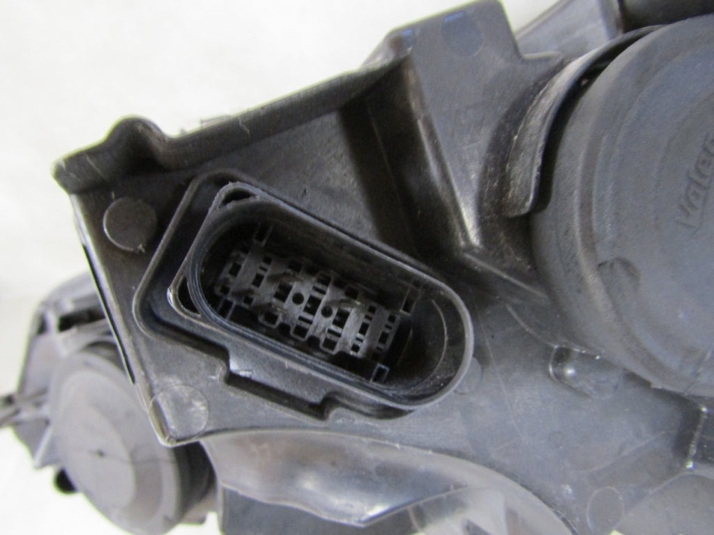 Prednji far VOLKSWAGEN VW GOLF 8 VIII LED 19-24 RH desni 5H1941006