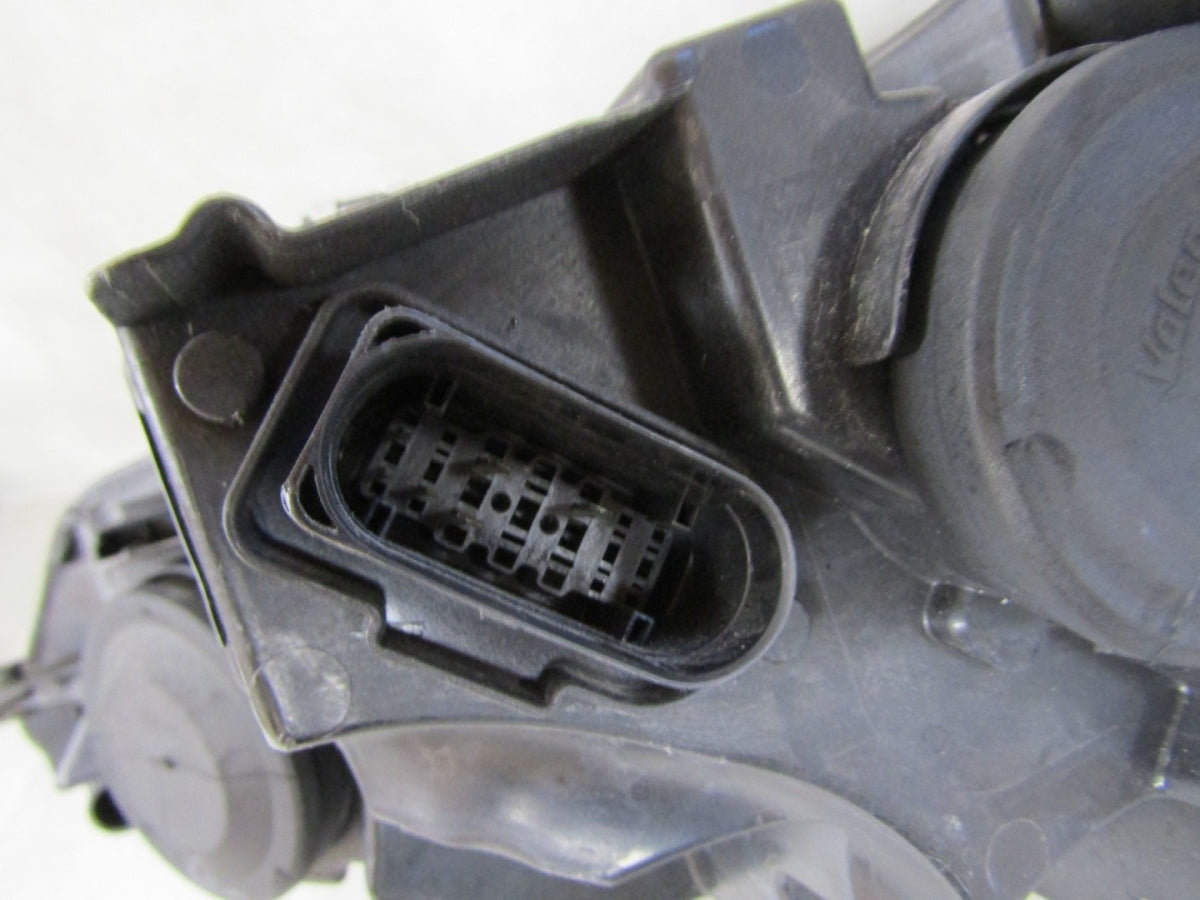 Prednji far VOLKSWAGEN VW GOLF 8 VIII LED 19-24 RH desni 5H1941006