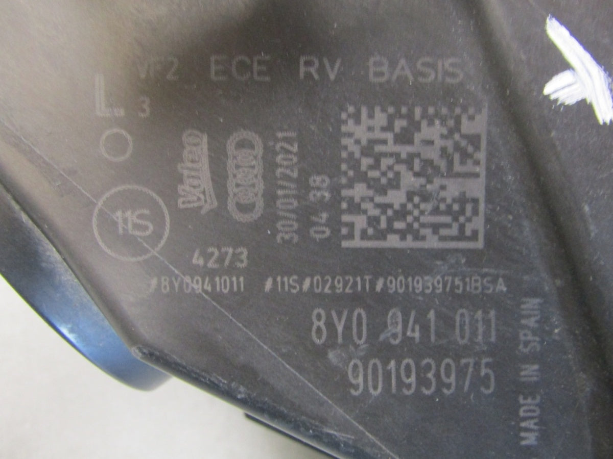Prednji far Audi A3 8Y0 LED 20- LH lijevi 9Y0941011