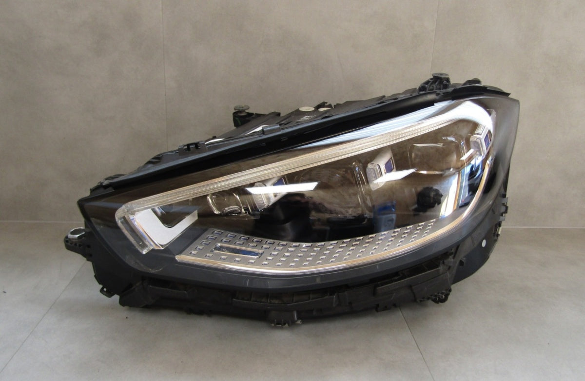 Prednji far MERCEDES S W223 FULL LED DIGITAL LIGHT LH lijevi 20- A2239063305