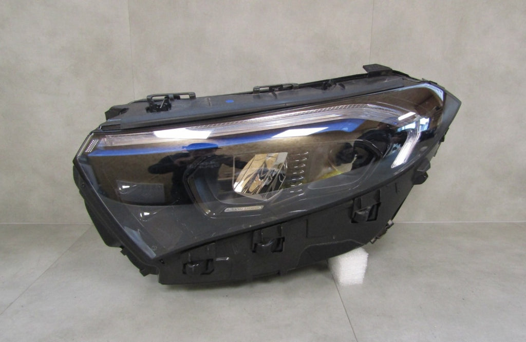 Prednji far MERCEDES EQA EQB W243 FULL LED PERFORMANCE LH lijevi 21-24 A2439062701