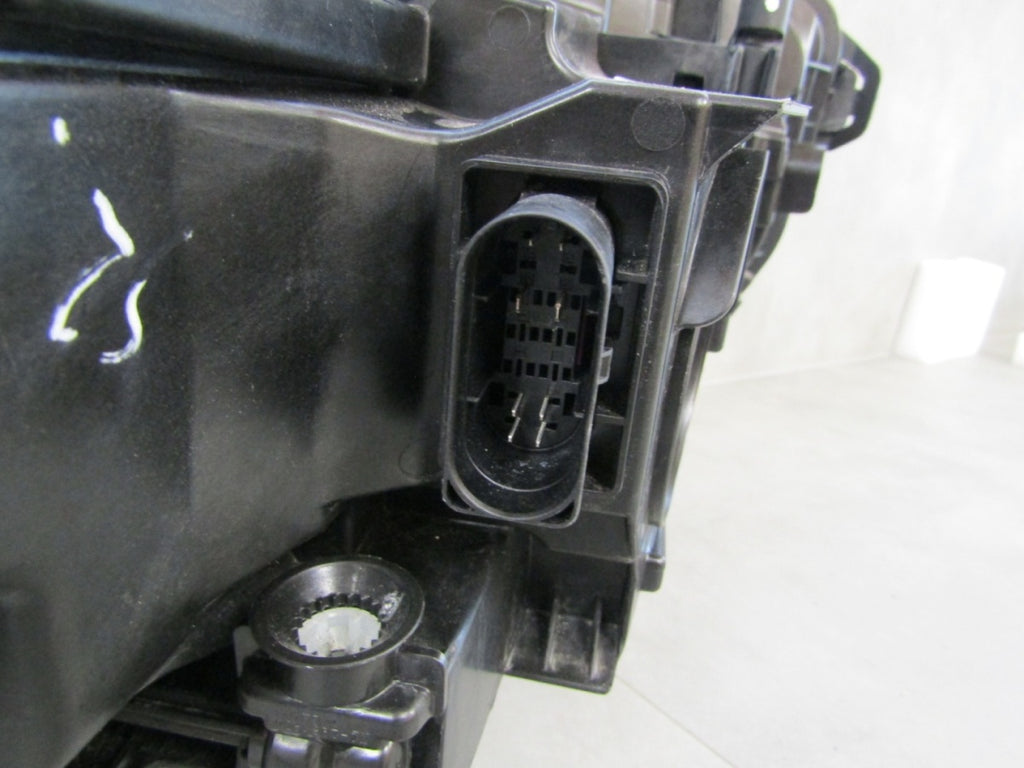 Prednji far MERCEDES EQA EQB W243 FULL LED PERFORMANCE LH lijevi 21-24 A2439062701