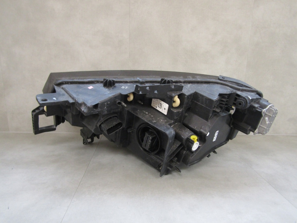 Prednji far VOLKSWAGEN ID.4 ID4 ID.5 ID5 FULL LED IQ LIGHT 20- RH 11B941036G