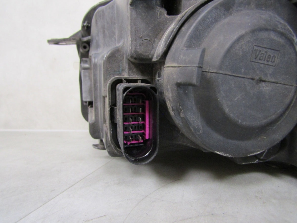 Prednji far VOLKSWAGEN GOLF 5K1 6 VI halogen 08-12 RH desni