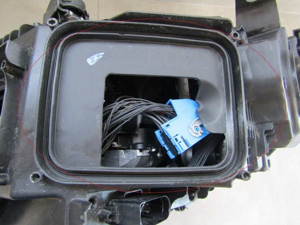 Prednji far MERCEDES GLC 2 W254 FULL LED DIGITAL LIGHT 22- RH desni A2549062402