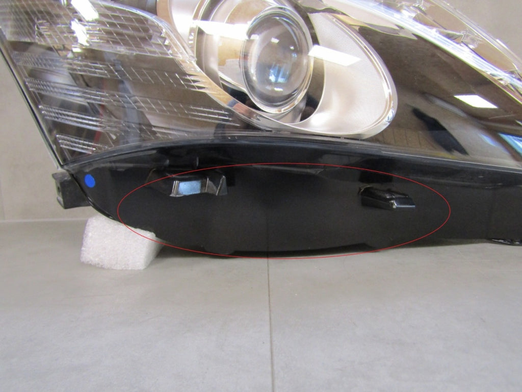 Prednji far TOYOTA AVENSIS T27 LIFT 11-15 xenon zakretni RH desni 10000-17687