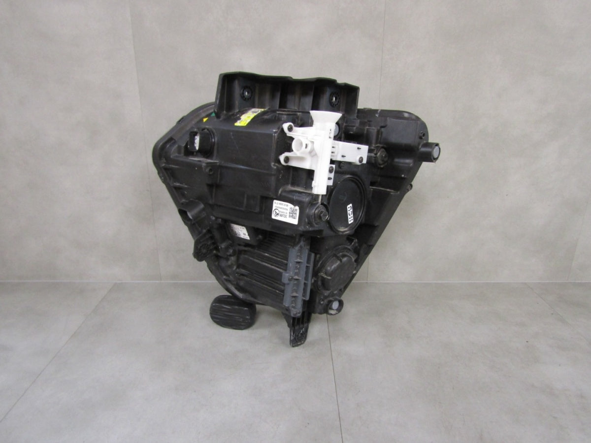 Prednji far HYUNDAI KONA 2 II LED 22- RH desni 92102HF000