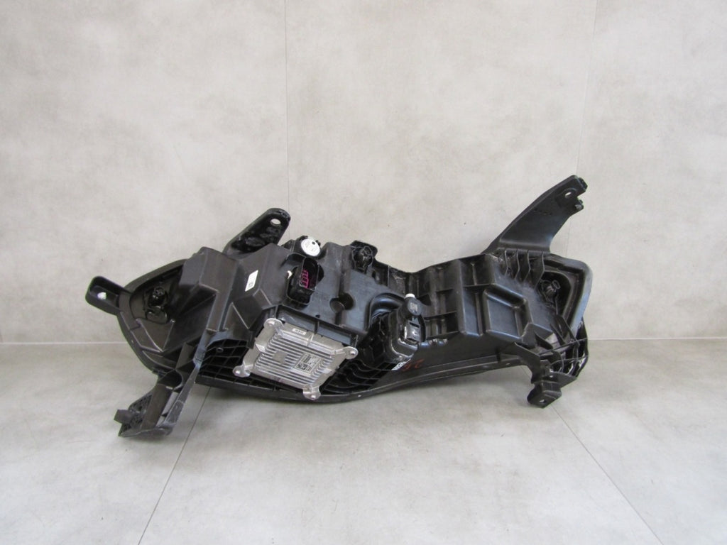 Prednji far RENAULT MEGANE V 5 E-TECH ESPRIT ALPINE SCENIC LED RH desni 22- 260104574R