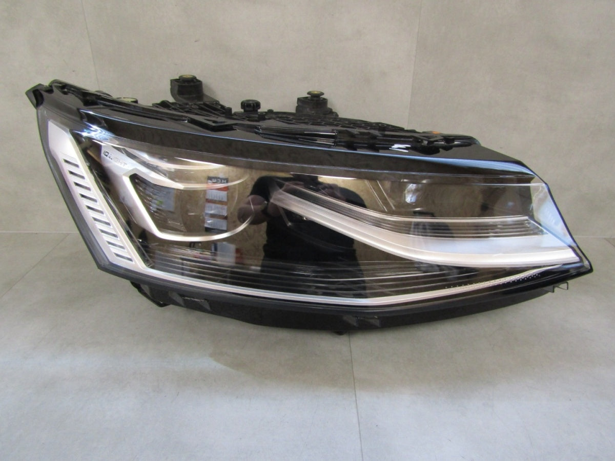 Prednji far VOLKSWAGEN T7 IQ LIGHT RH desni 21-26 7T1941082E