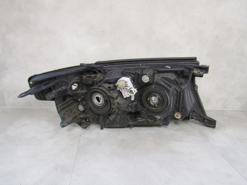Prednji far TOYOTA LAND CRUISER J200 halogen LH lijevi 07-15