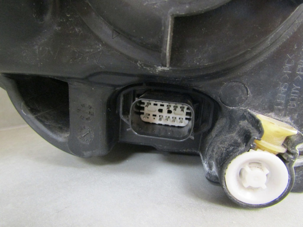 Prednji far Ford Focus MK4 halogen + LED crni 18-21 LH lijevi JX7B-13W030