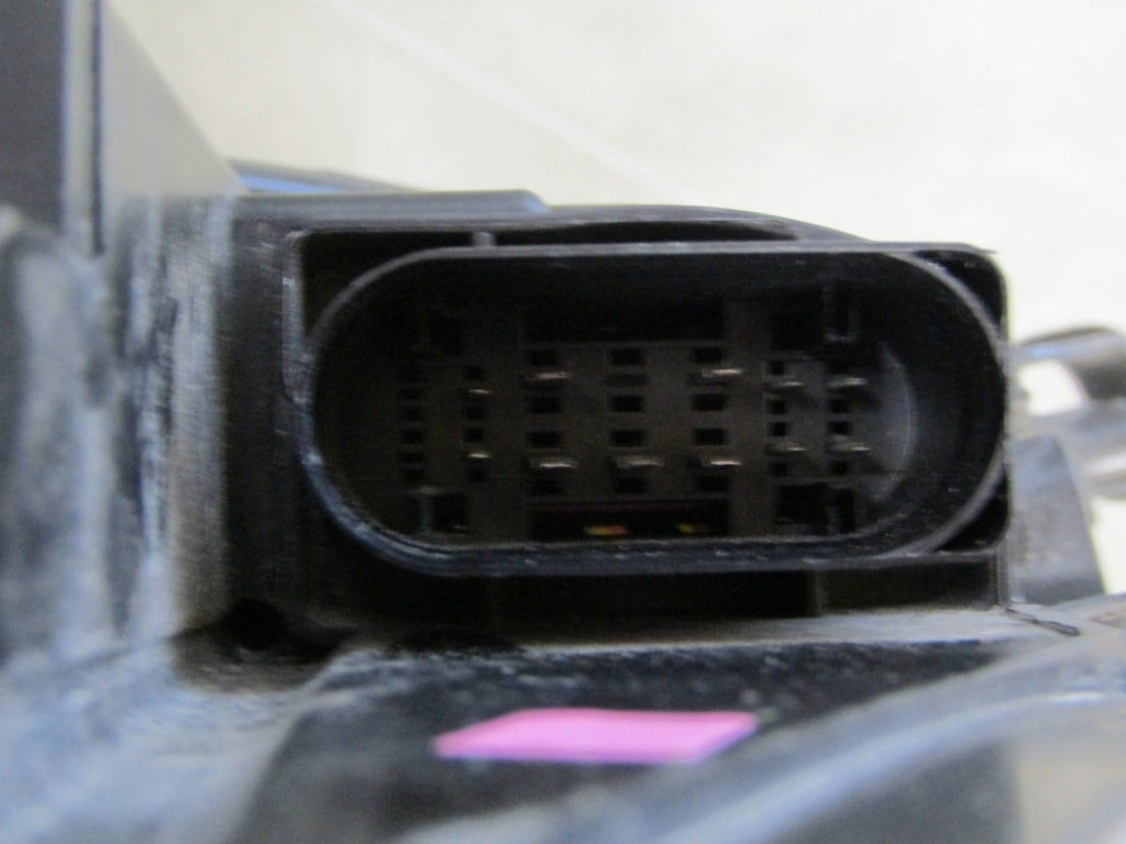 Prednji far AUDI A4 B8 xenon nezakretni lijevi LH 07-11 8K0941029AC