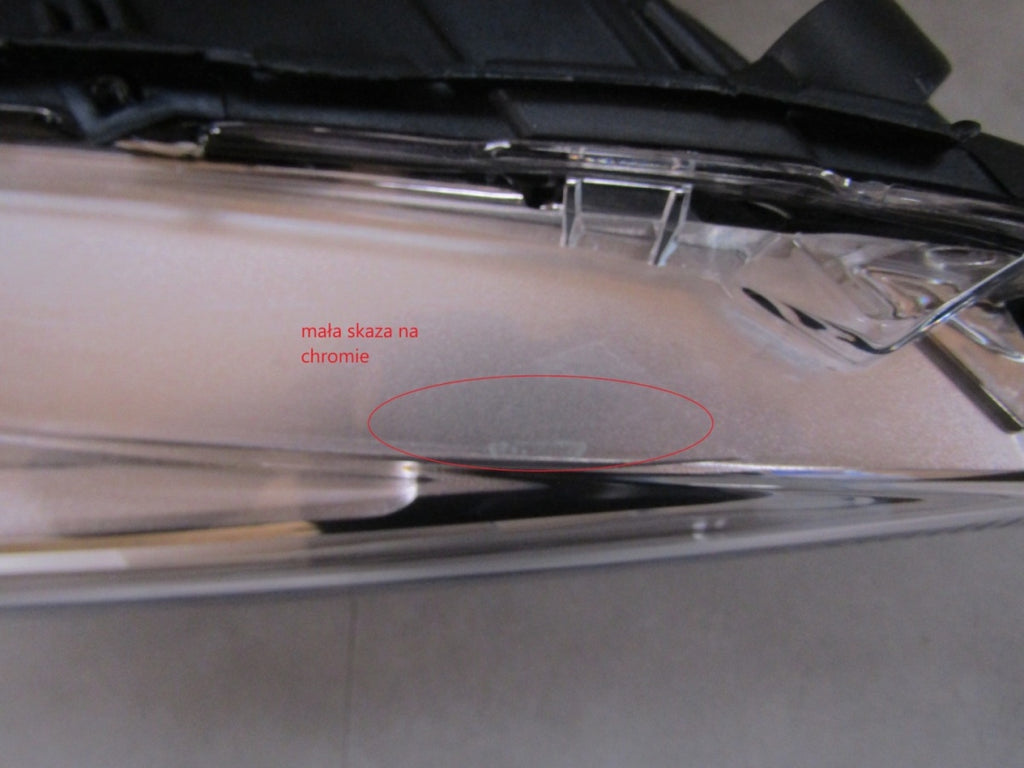 Prednji far BMW X1 F48 LED 15-19 RH desni 7472220
