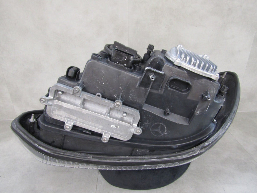 Prednji far SETRA FULL LED HIGH PERFORMANCE 23- RH desni A00054C6254