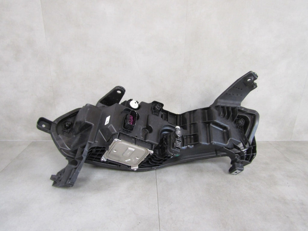Prednji far RENAULT MEGANE V 5 E-TECH ESPRIT ALPINE SCENIC LED RH desni 22- 260105086R