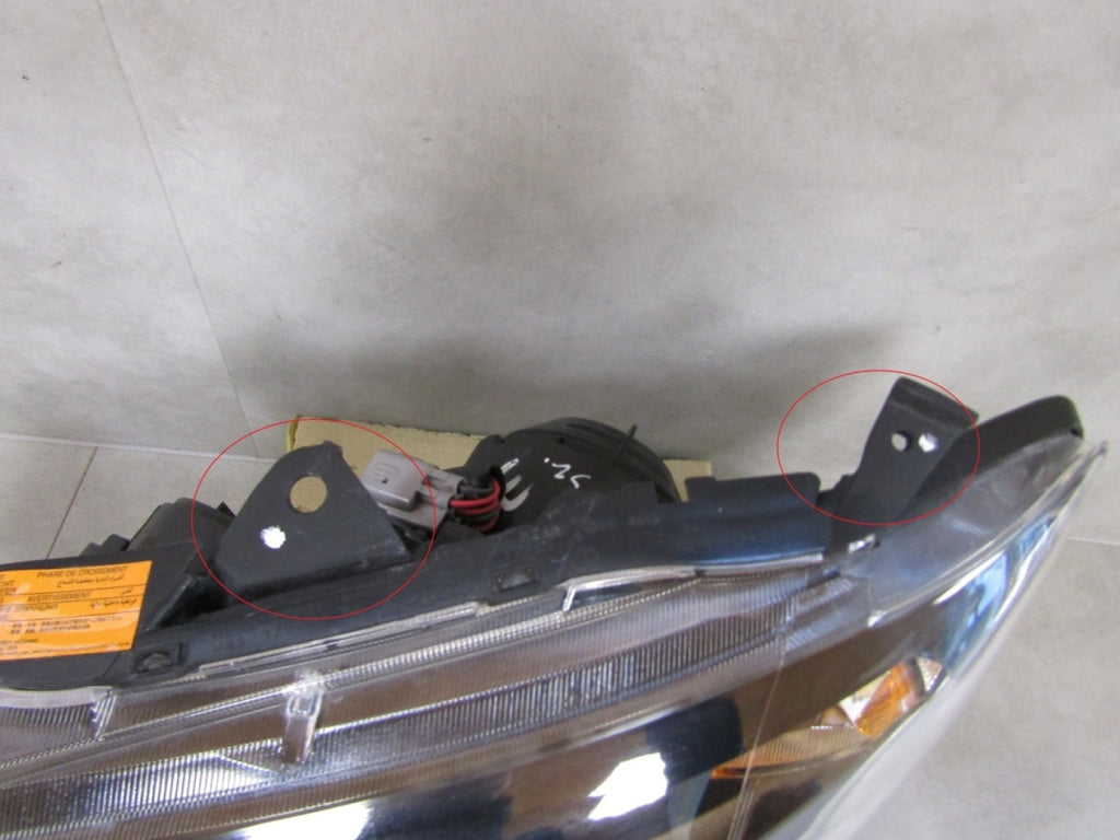 Prednji far SUBARU IMPREZA III WRX STI xenon LH lijevi 07-13 KANADA