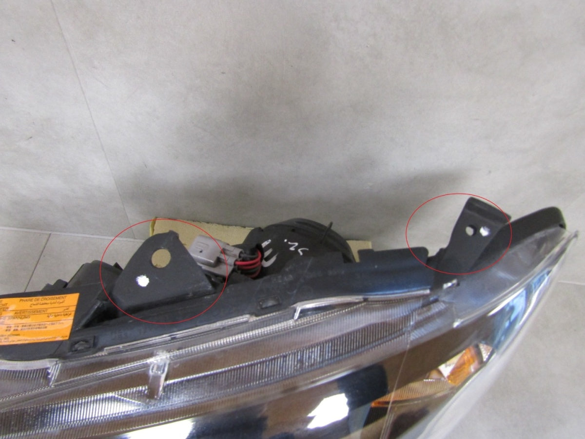 Prednji far SUBARU IMPREZA III WRX STI xenon LH lijevi 07-13 KANADA
