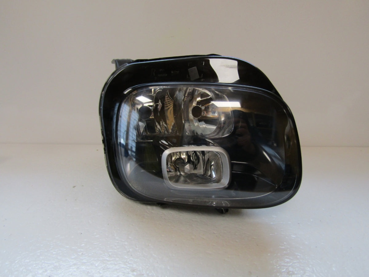 Prednji far CITROEN C3 AIRCROSS halogen 17-21 RH 13468647