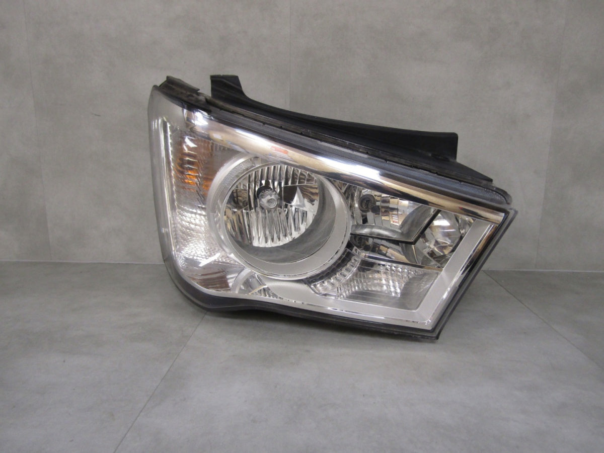 Prednji far HYUNDAI H350 halogen RH 14-