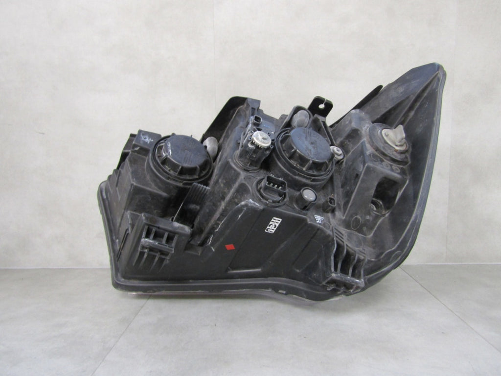 Prednji far HYUNDAI H350 halogen RH 14-