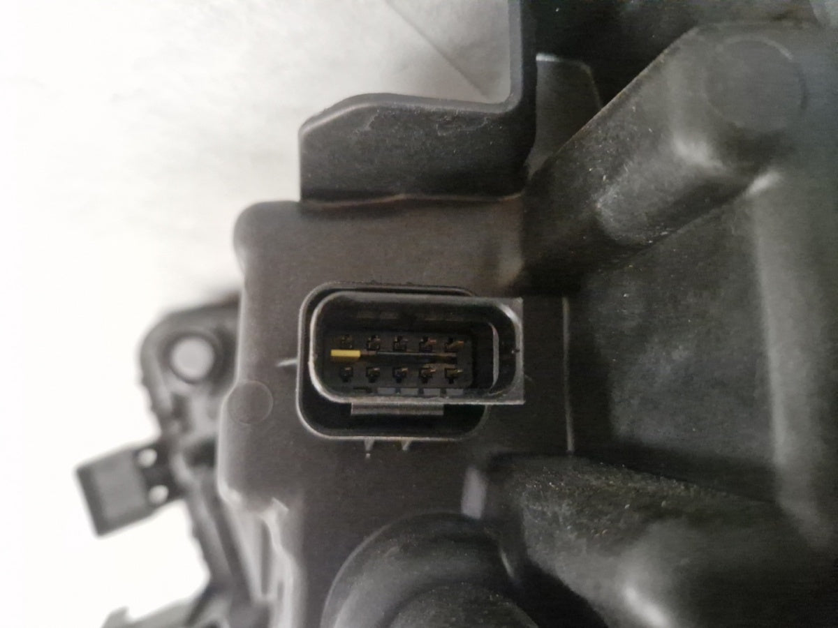 Prednji far OPEL FRONTERA LED 24- RH desni 9850142480 9850142480
