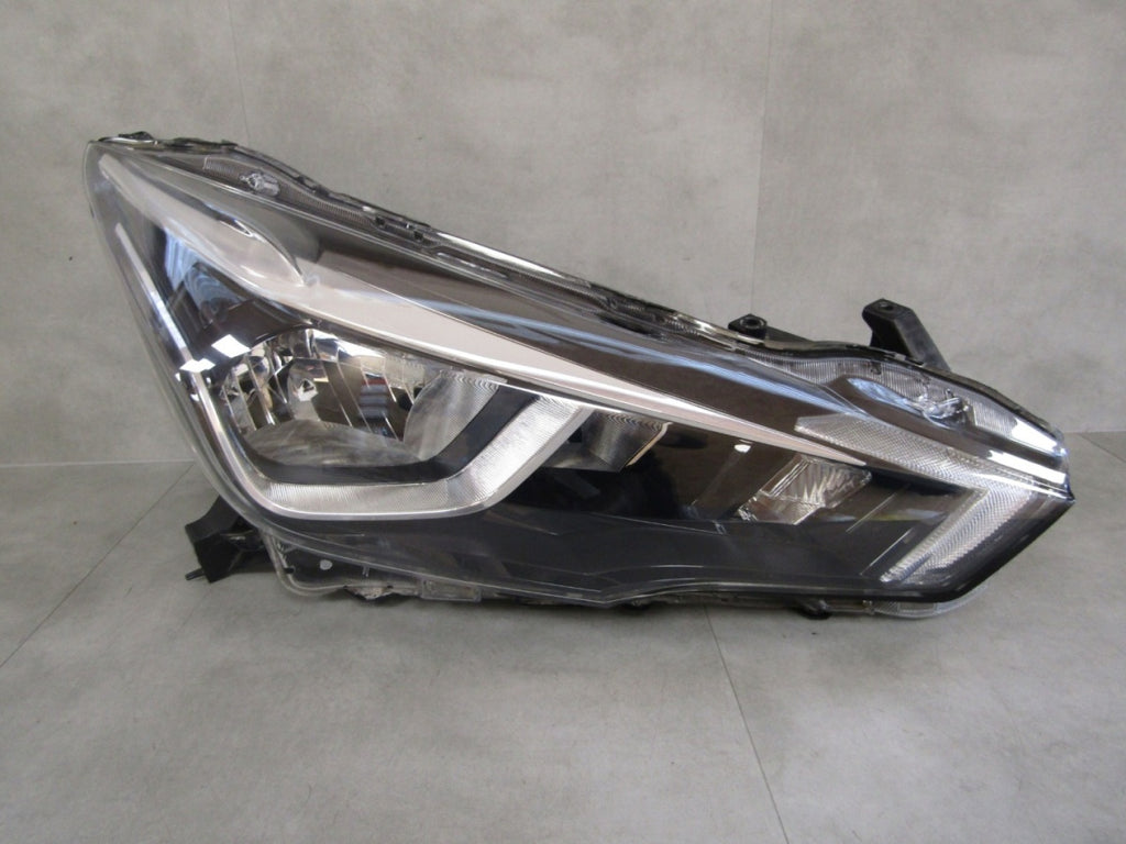 Prednji far Nissan Micra K14 halogen + LED 16-22 RH 26010-5FA0A