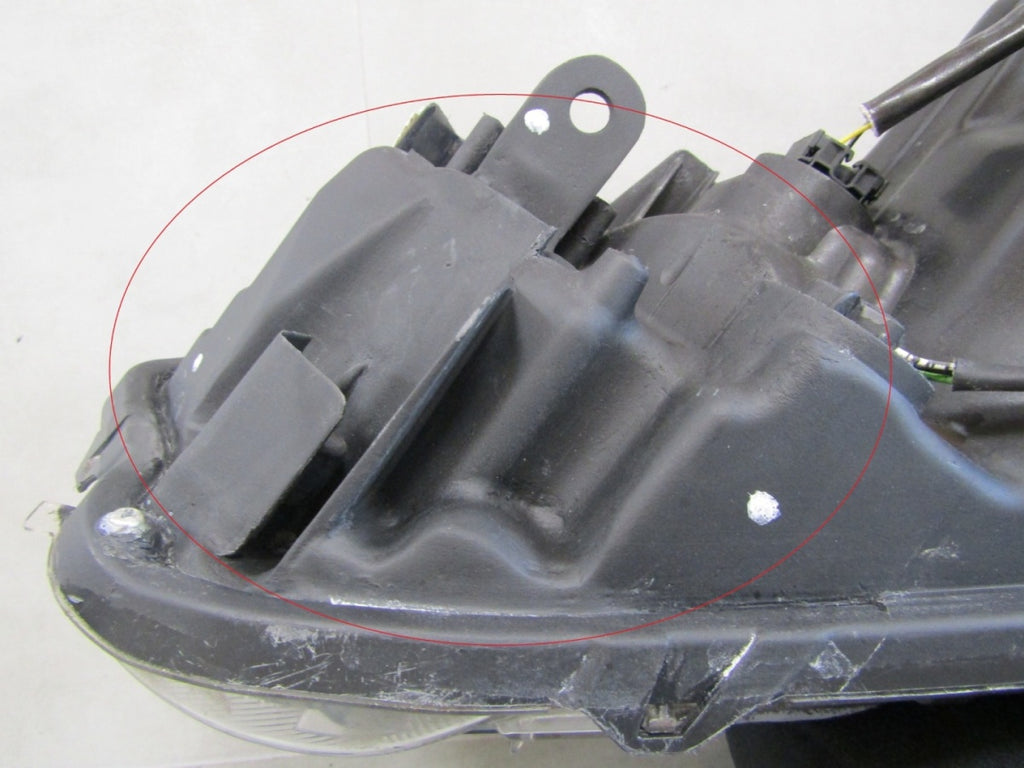 Prednji far Nissan Micra K14 halogen + LED 16-22 RH 26010-5FA0A
