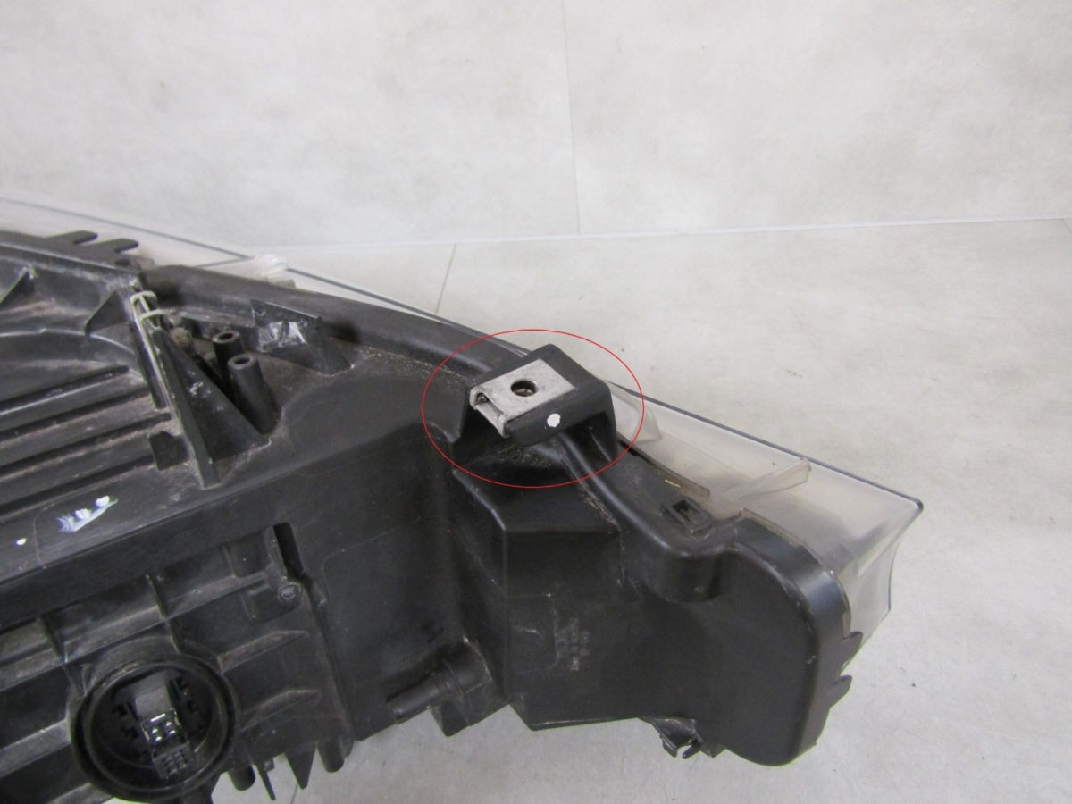 Prednji far BMW 3 F30 F31 xenon zakretni 11-15 LH lijevi 7259527