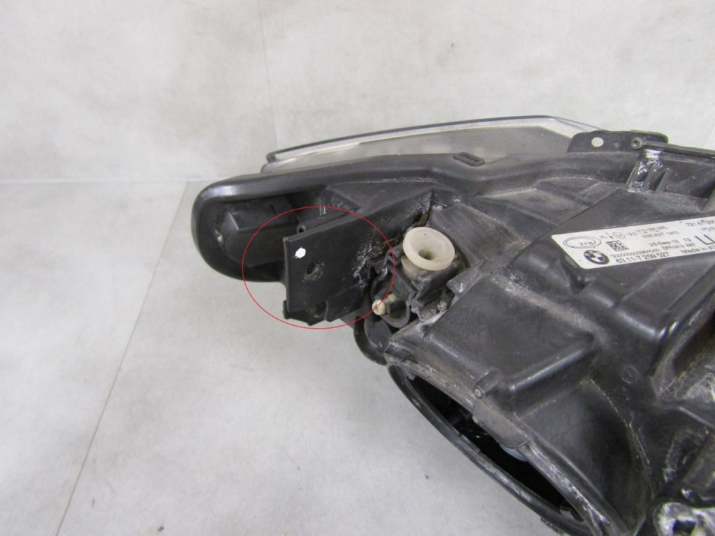 Prednji far BMW 3 F30 F31 xenon zakretni 11-15 LH lijevi 7259527