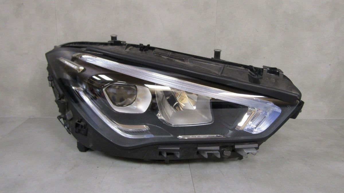 Prednji far Mercedes CLA W118 Full Led High Performance RH desni 19-23 A1189062600
