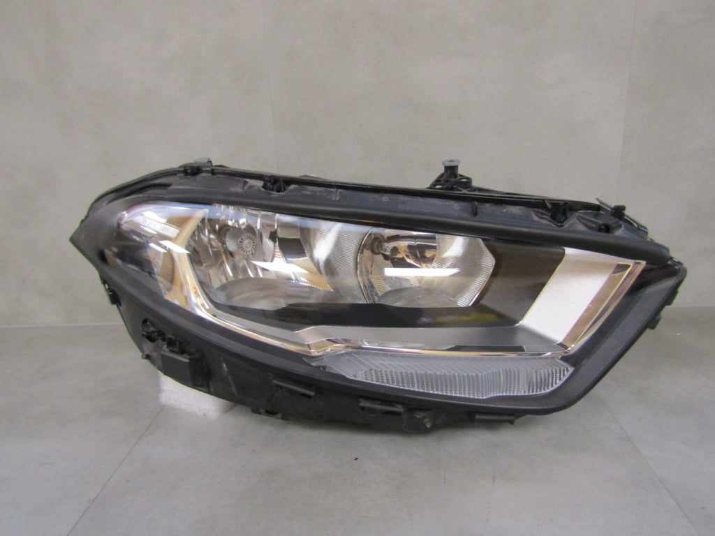 Prednji far MERCEDES A klasa 177 W177 halogen 18-22 RH desni A1779062200